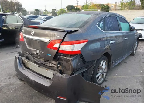2014 Nissan Sentra Sr z USA, uszkodzony, nr VIN 3N1AB7AP3EY238363
